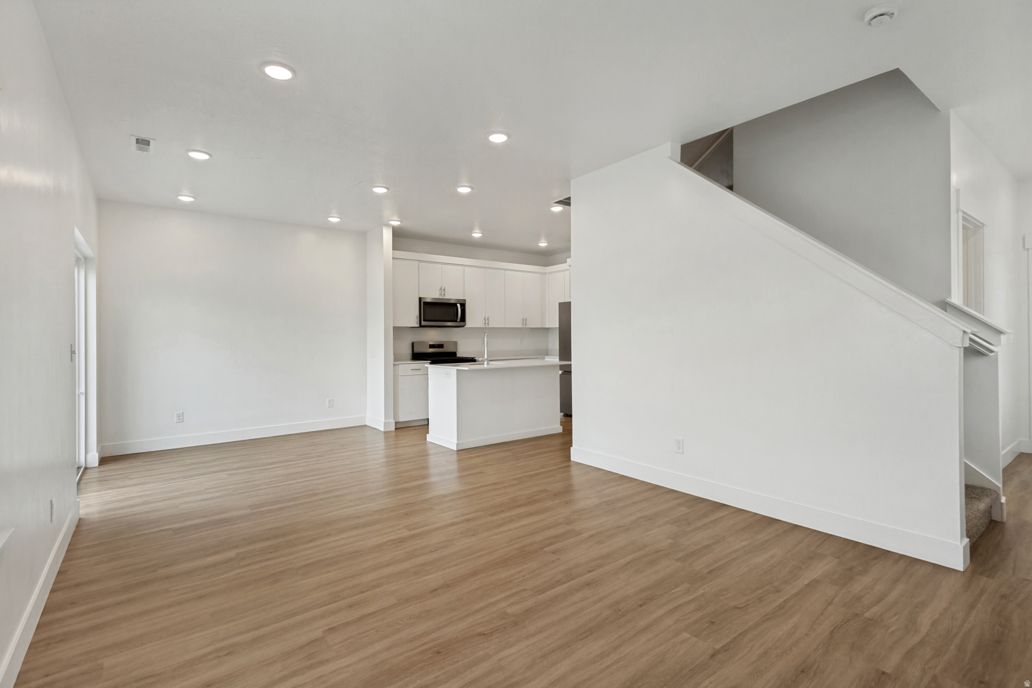 ARCHIBALD ESTATES - Residential