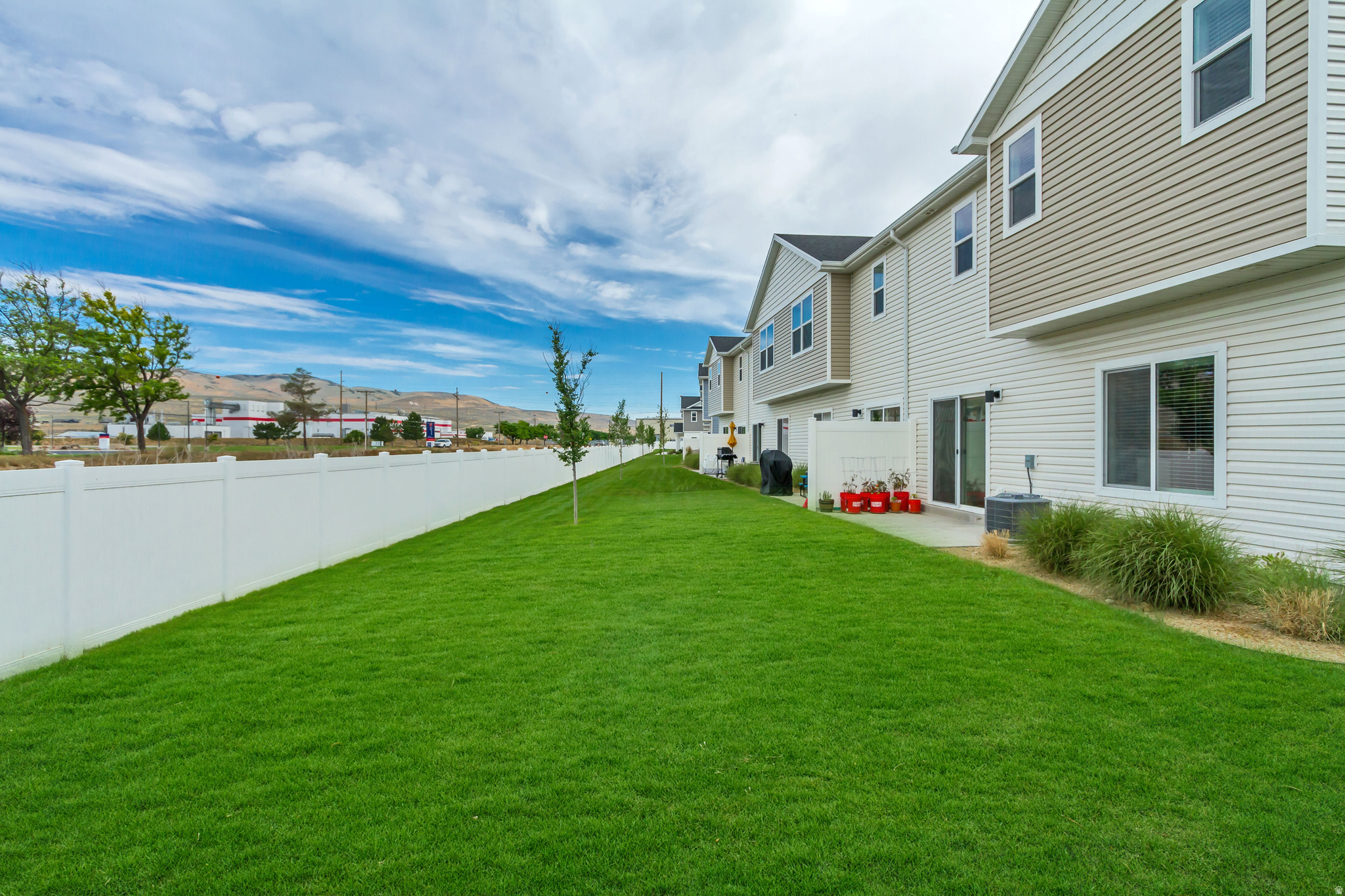 ARCHIBALD ESTATES - Residential