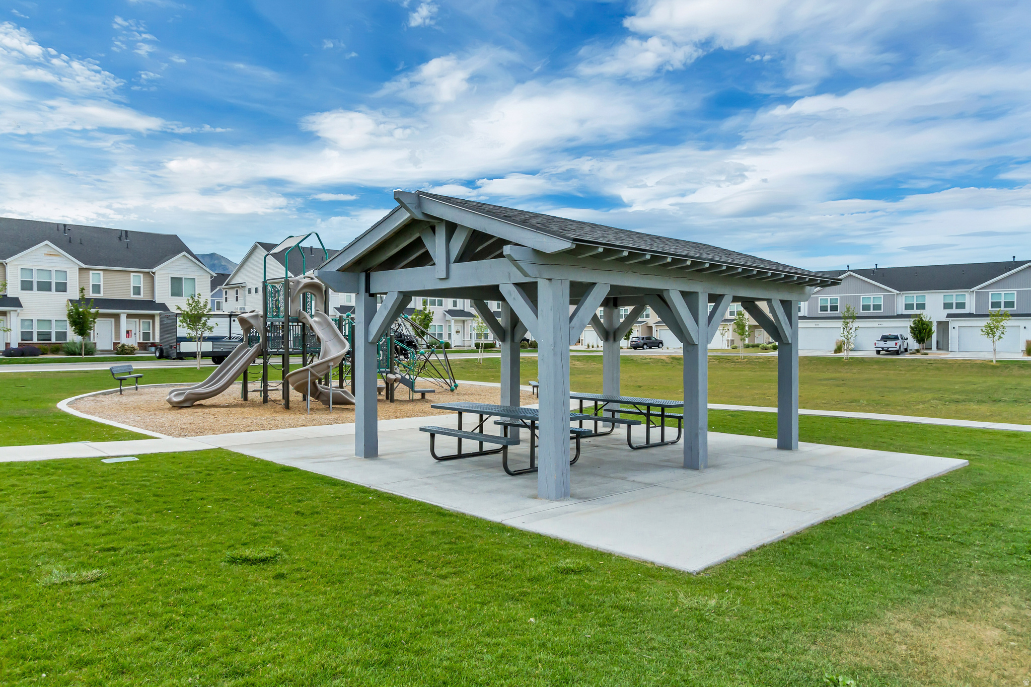 ARCHIBALD ESTATES - Residential