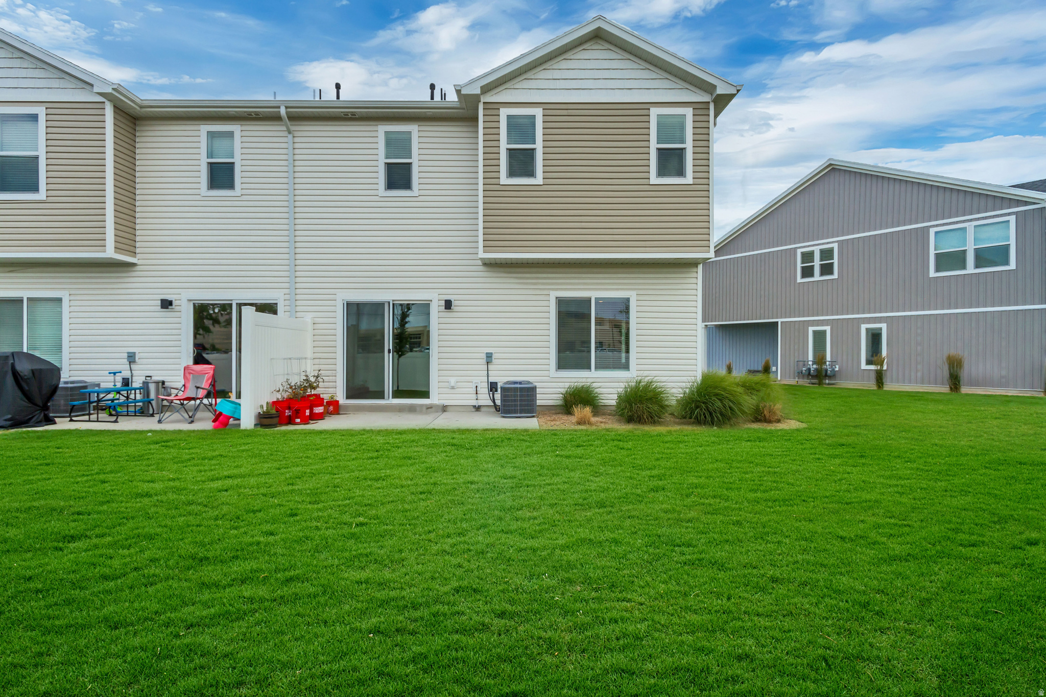 ARCHIBALD ESTATES - Residential