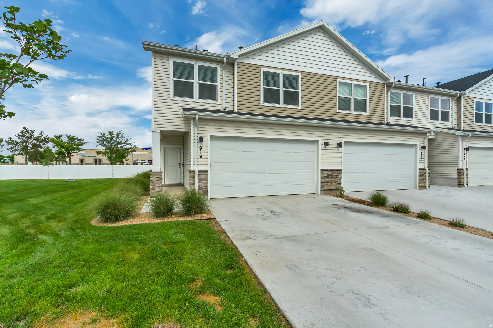 ARCHIBALD ESTATES - Residential