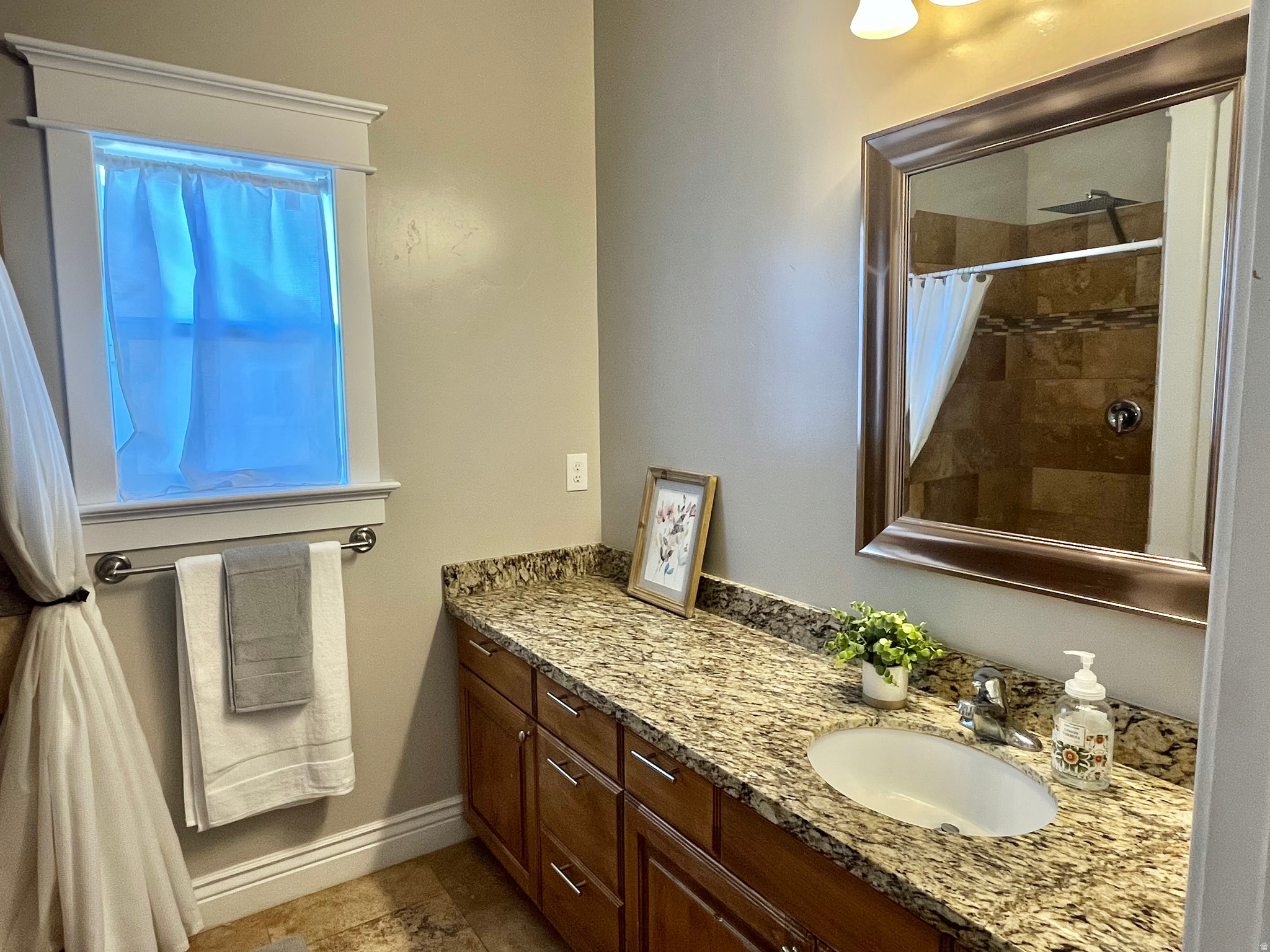 SKYLINE RIDGE - Residential