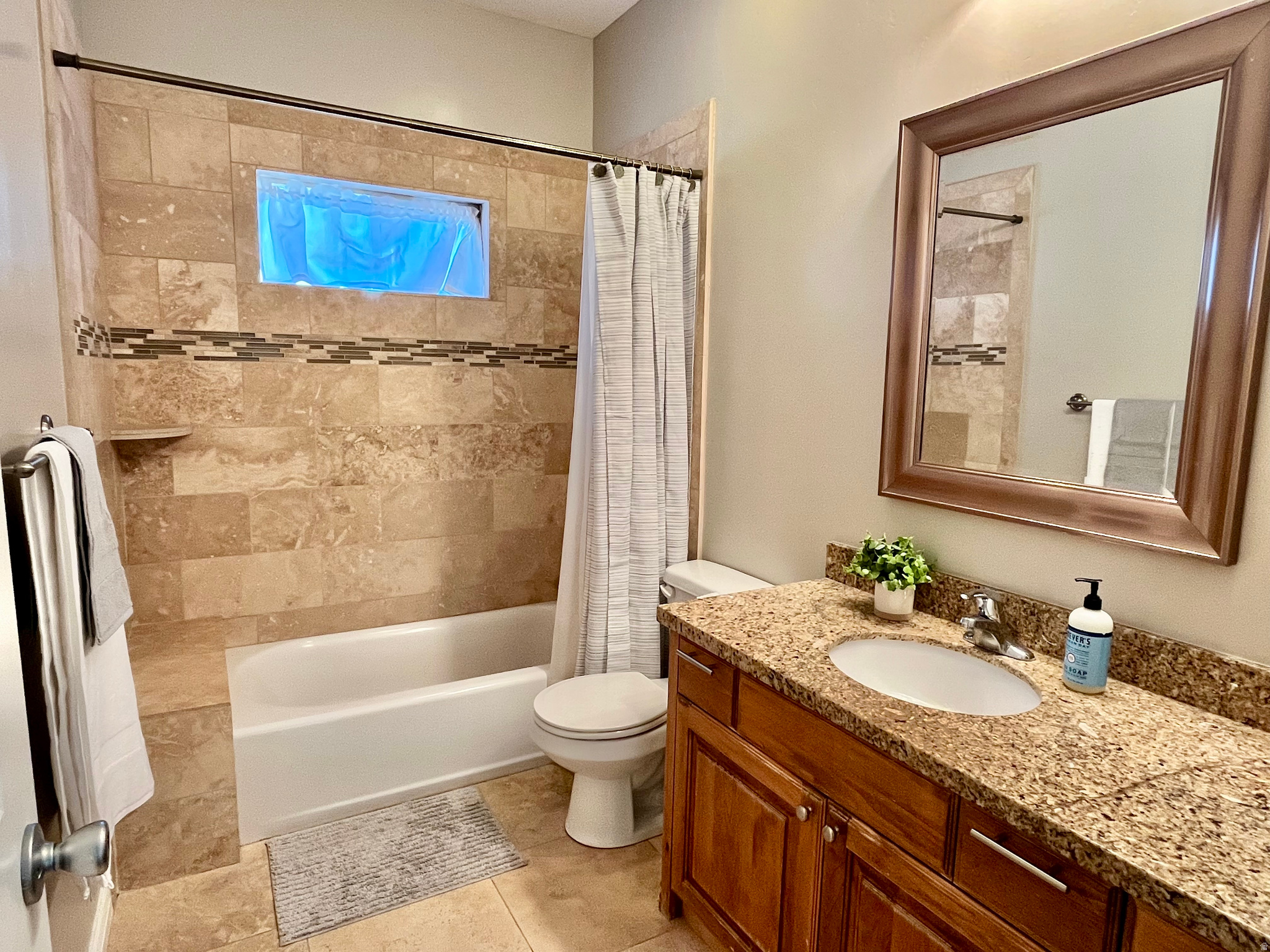 SKYLINE RIDGE - Residential