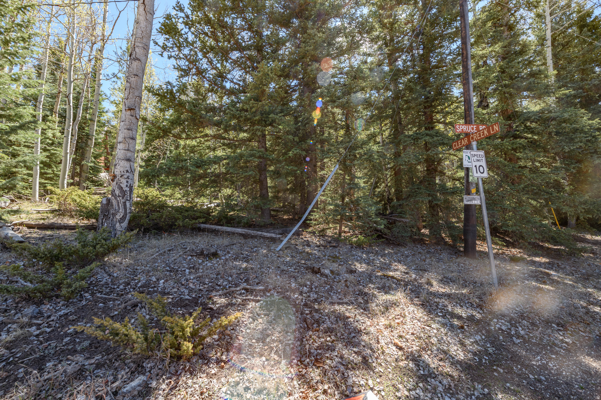 CLEAR CREEK ESTATES - Land