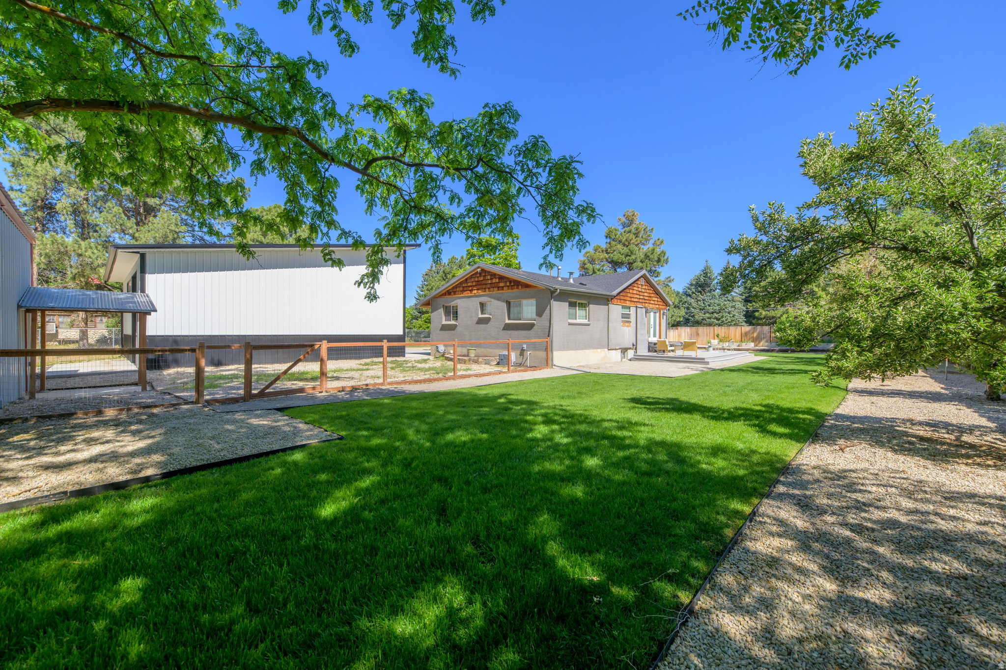 COTTONWOOD R - Residential