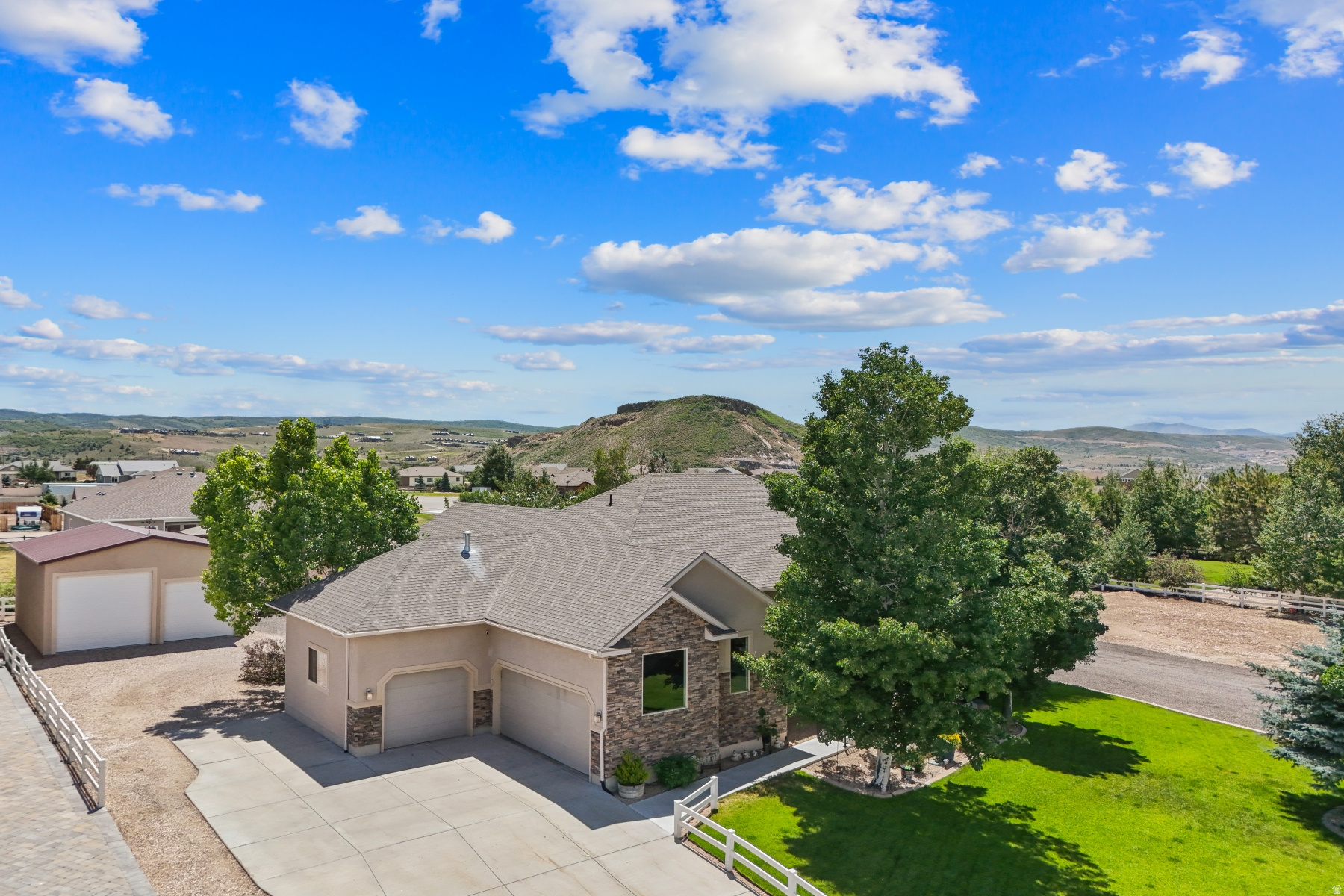 WILD WILLOW - Residential