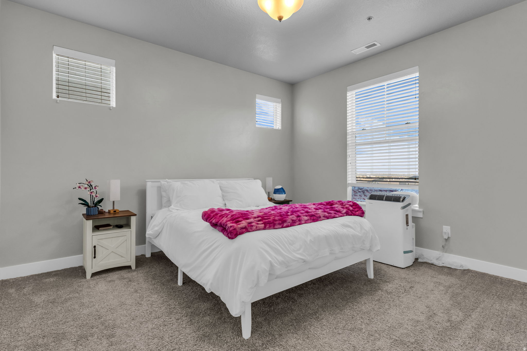 EAGLE VIEW - Residential