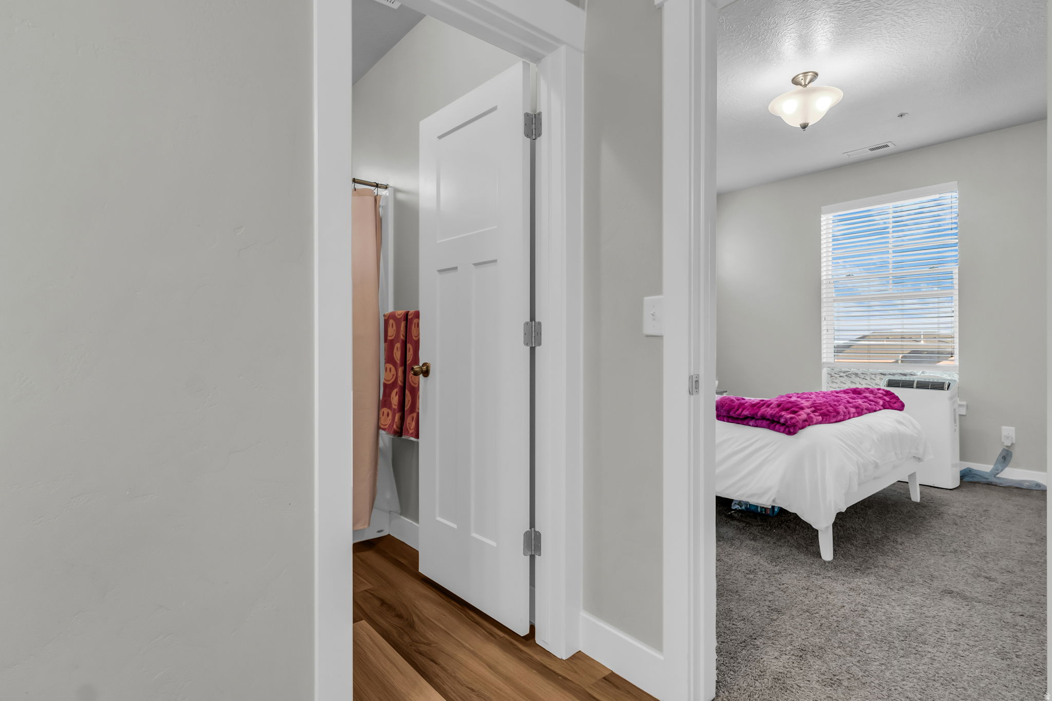 EAGLE VIEW - Residential