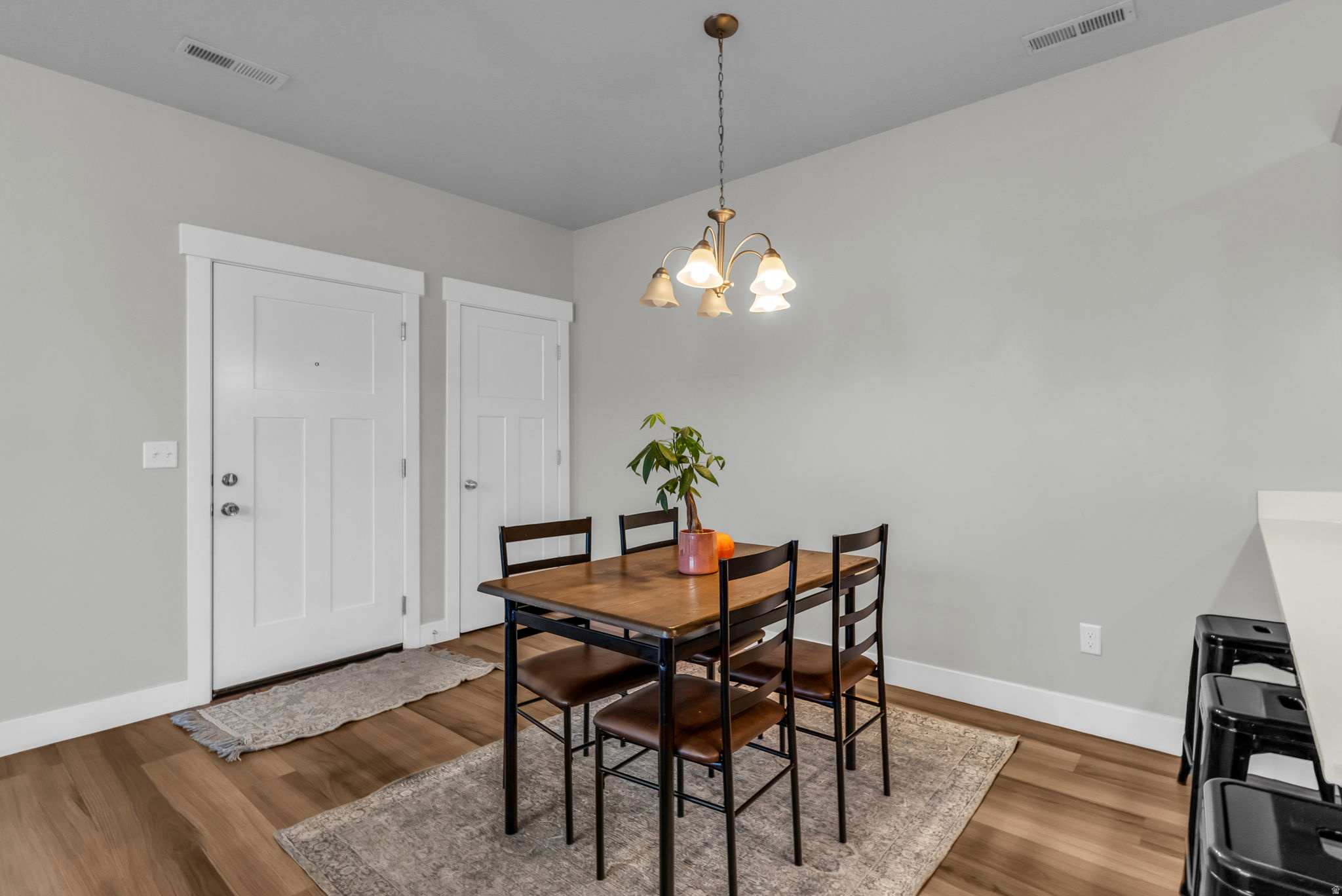 EAGLE VIEW - Residential