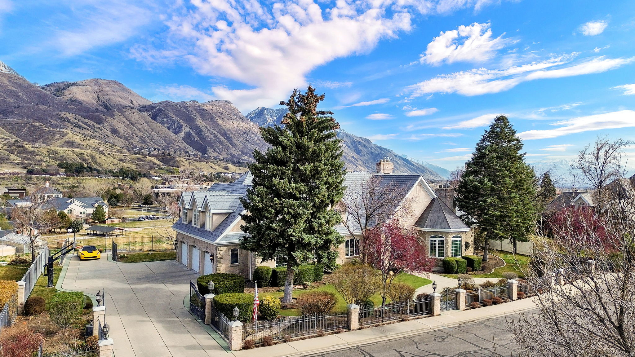 BELLA VISTA HEIGHTS - Residential