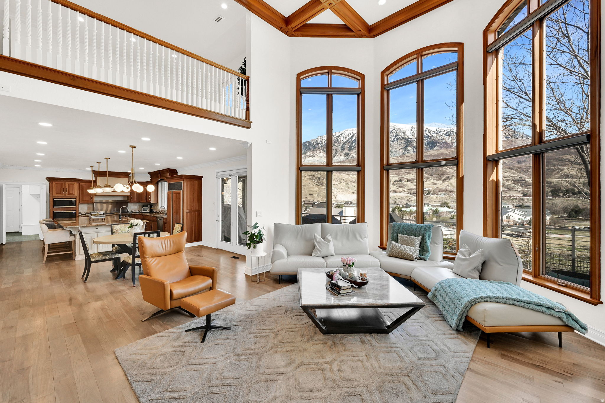 BELLA VISTA HEIGHTS - Residential
