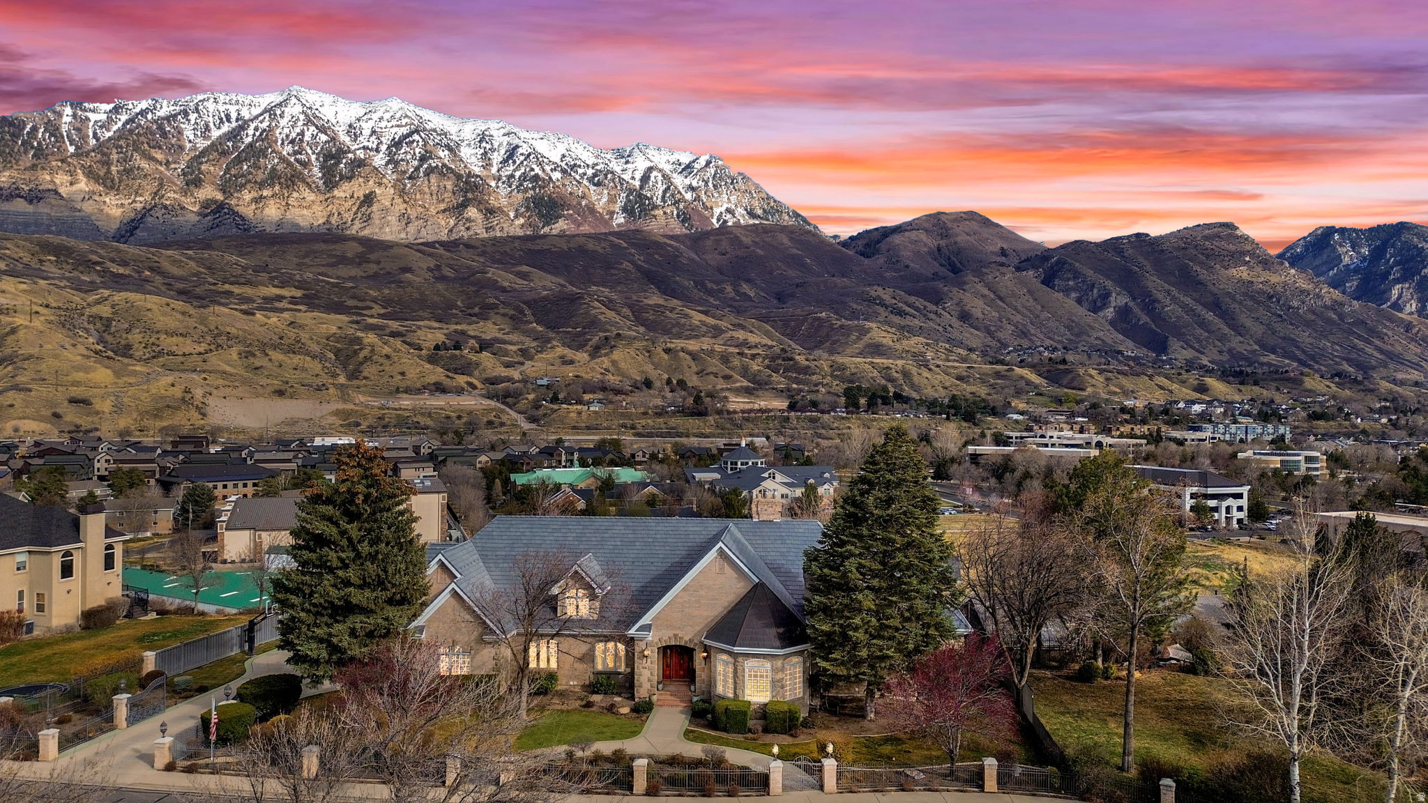 BELLA VISTA HEIGHTS - Residential