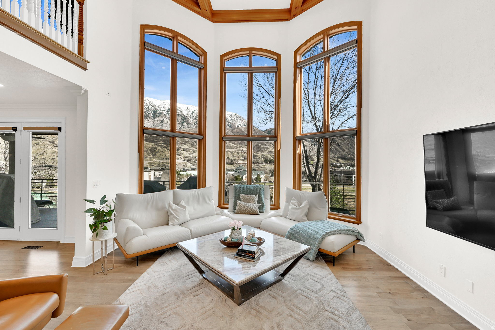 BELLA VISTA HEIGHTS - Residential