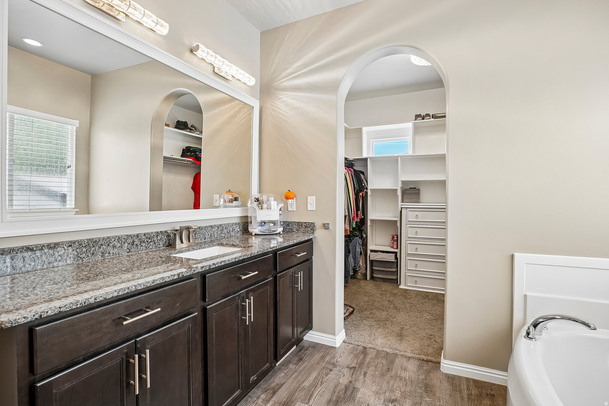 COTTONWOOD COVE - Residential