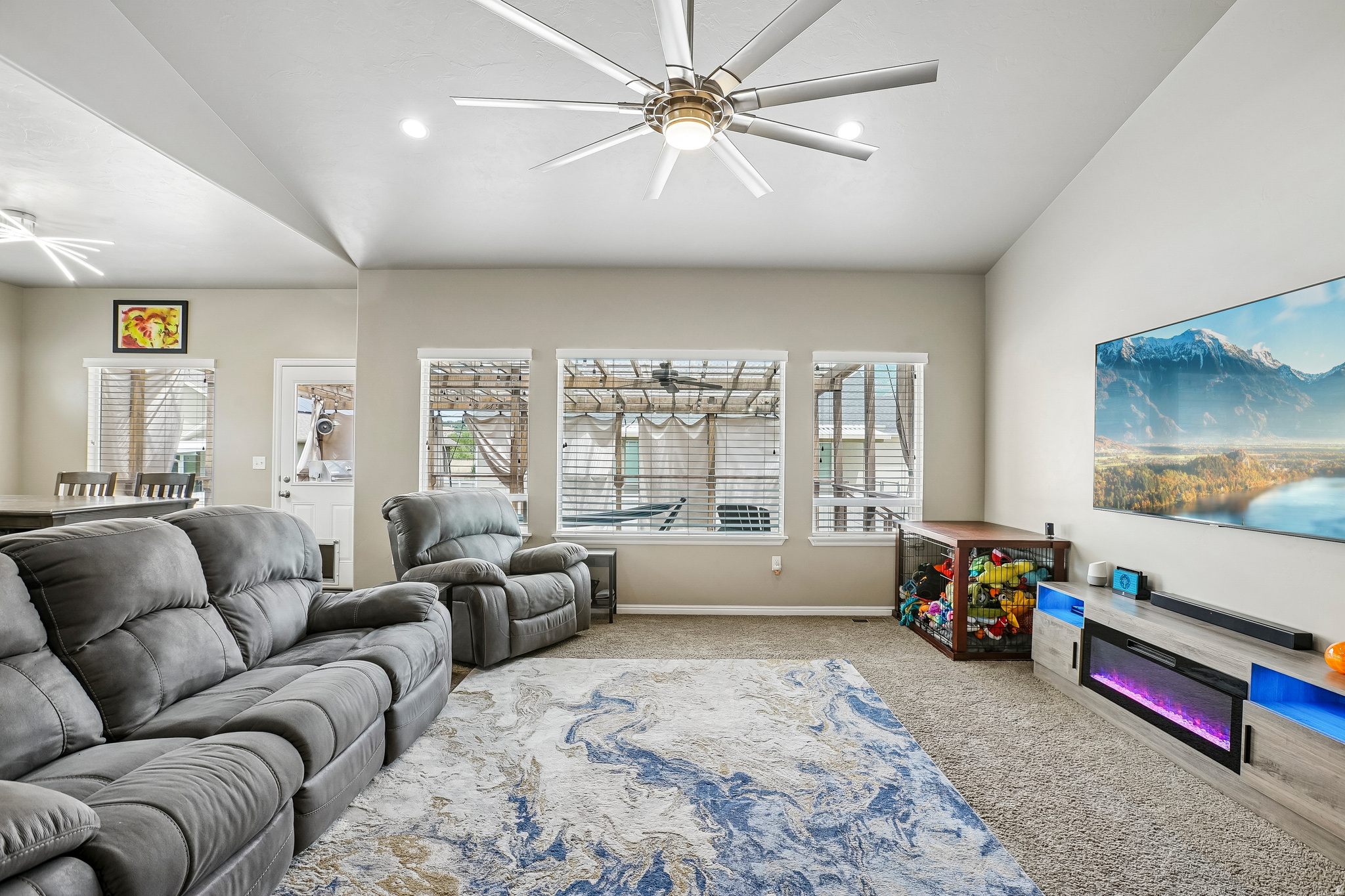 COTTONWOOD COVE - Residential