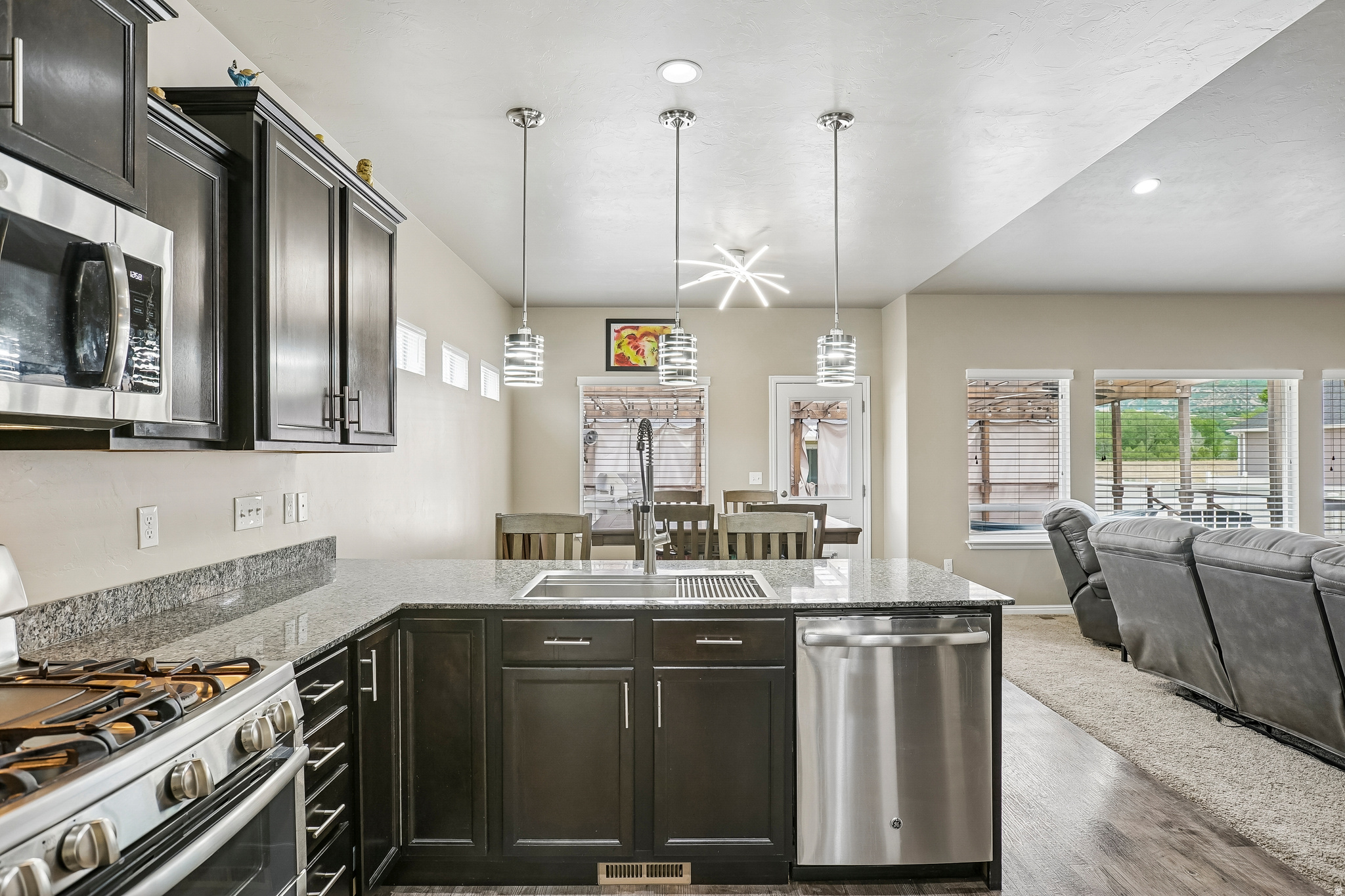 COTTONWOOD COVE - Residential