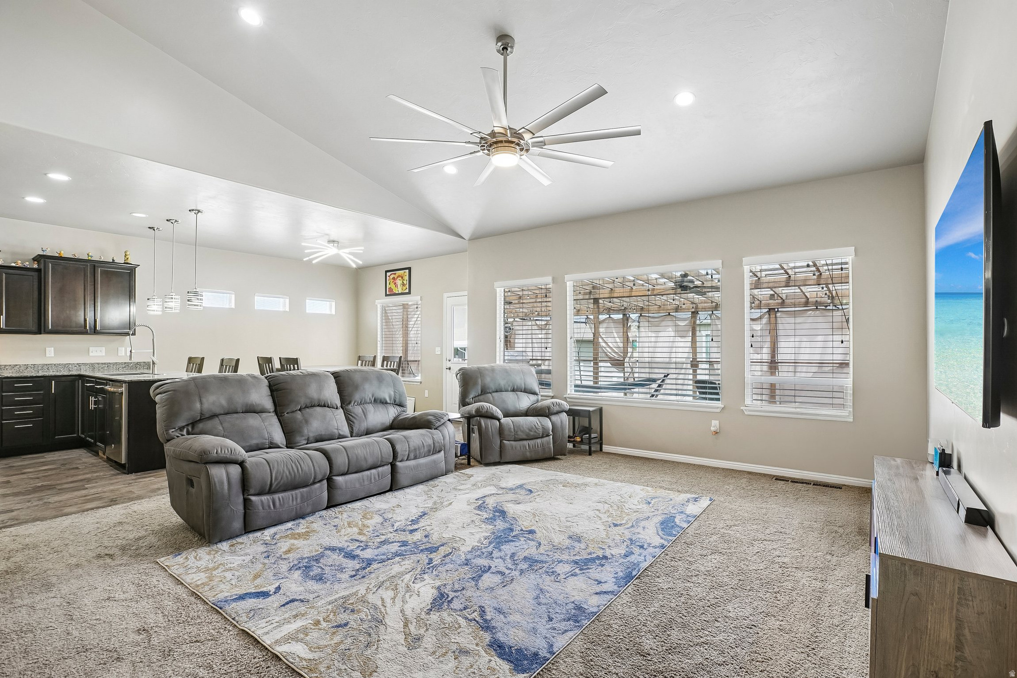 COTTONWOOD COVE - Residential