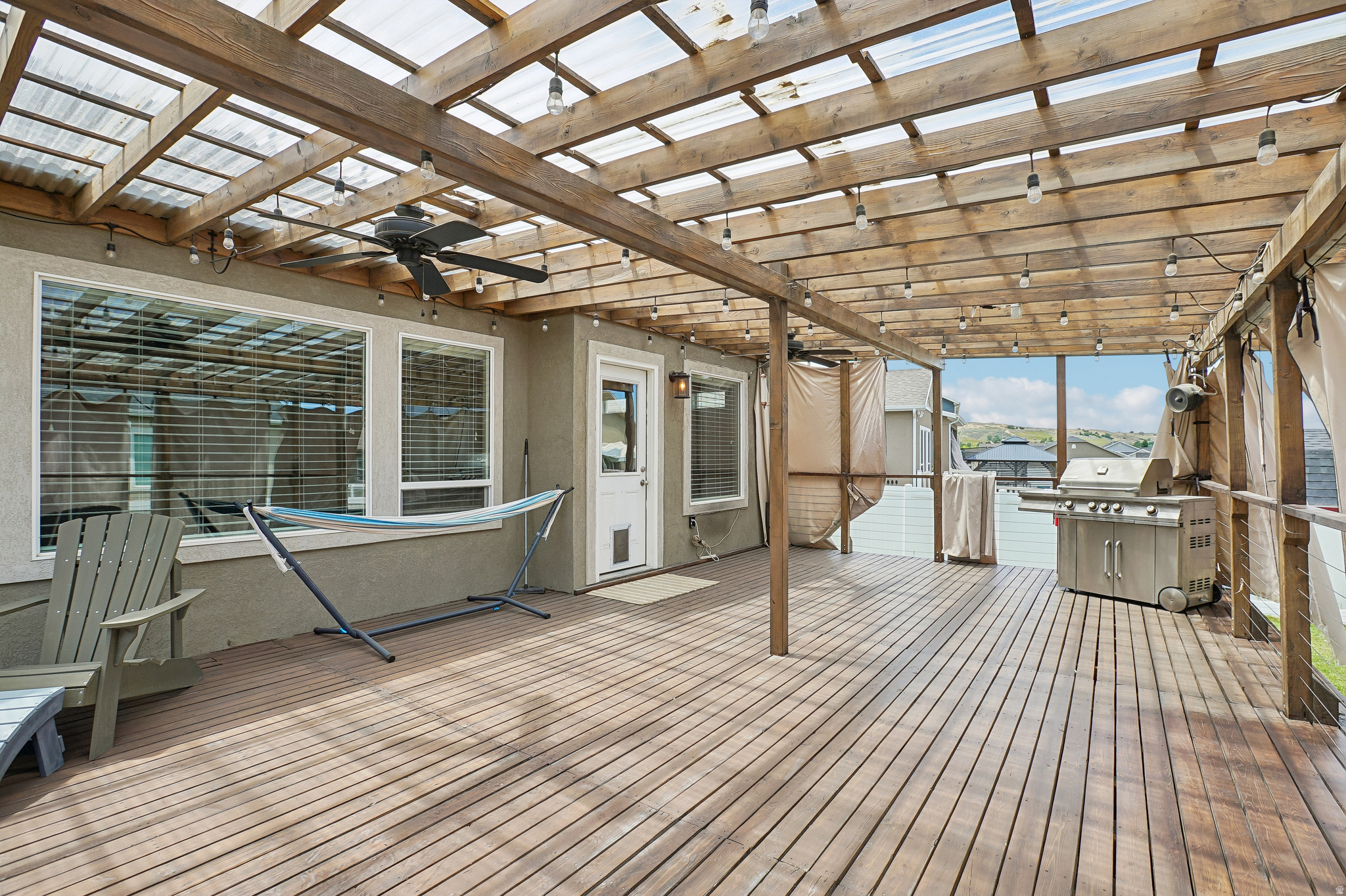 COTTONWOOD COVE - Residential