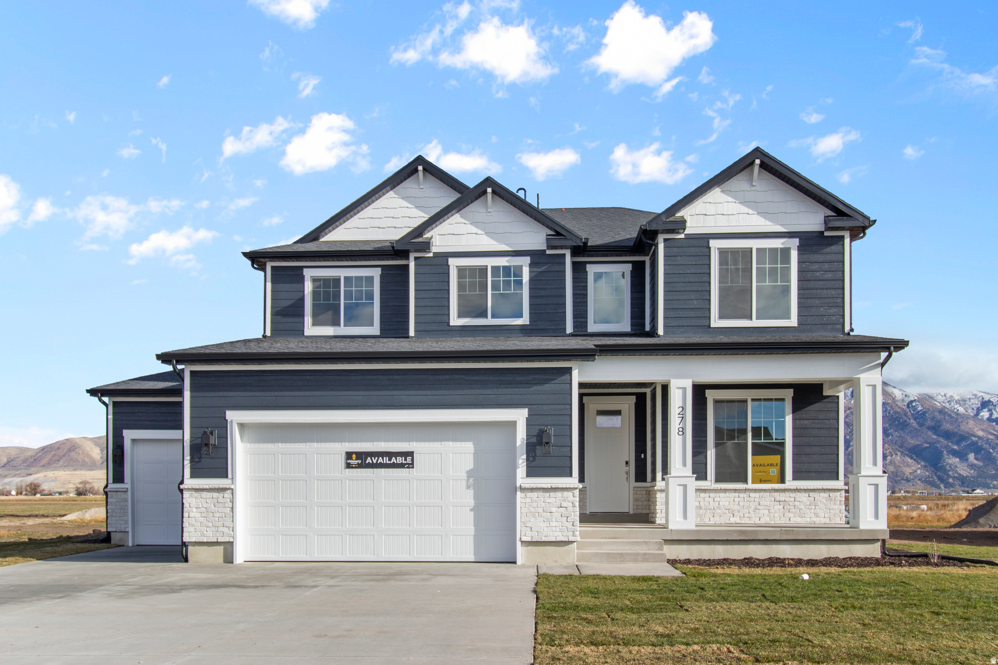 RIVER'S EDGE - Residential