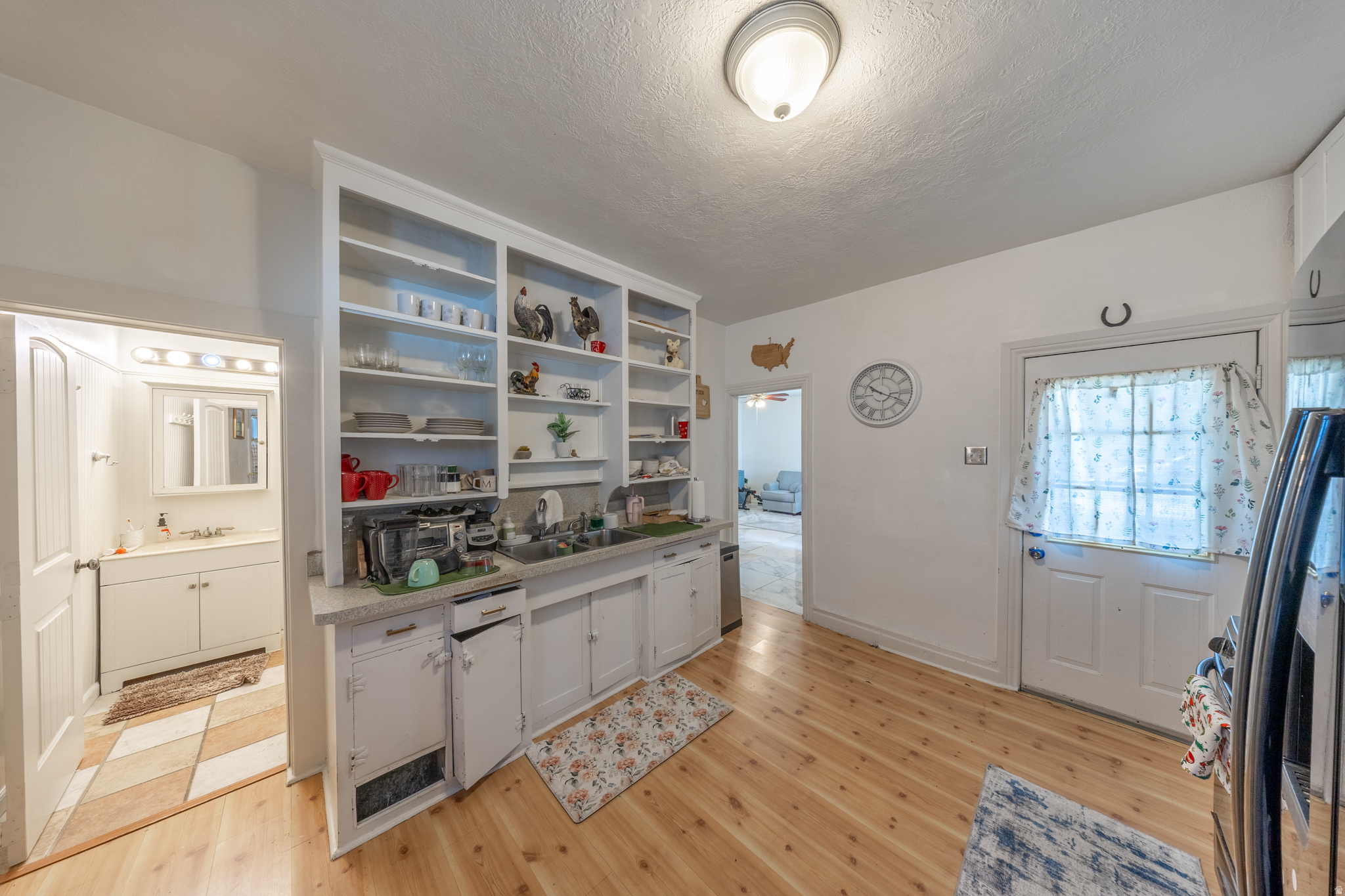 TINGLEYS 1ST - Residential