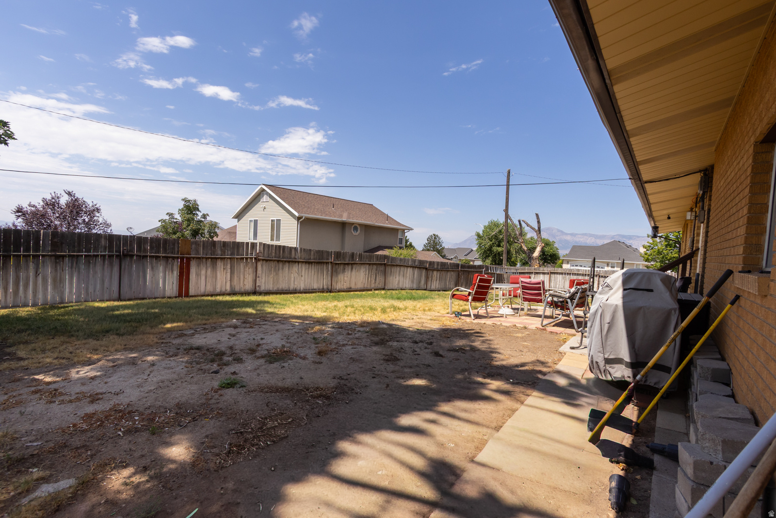 LEE-MESA - Residential