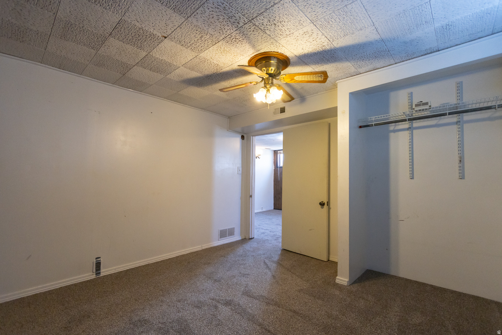 LEE-MESA - Residential