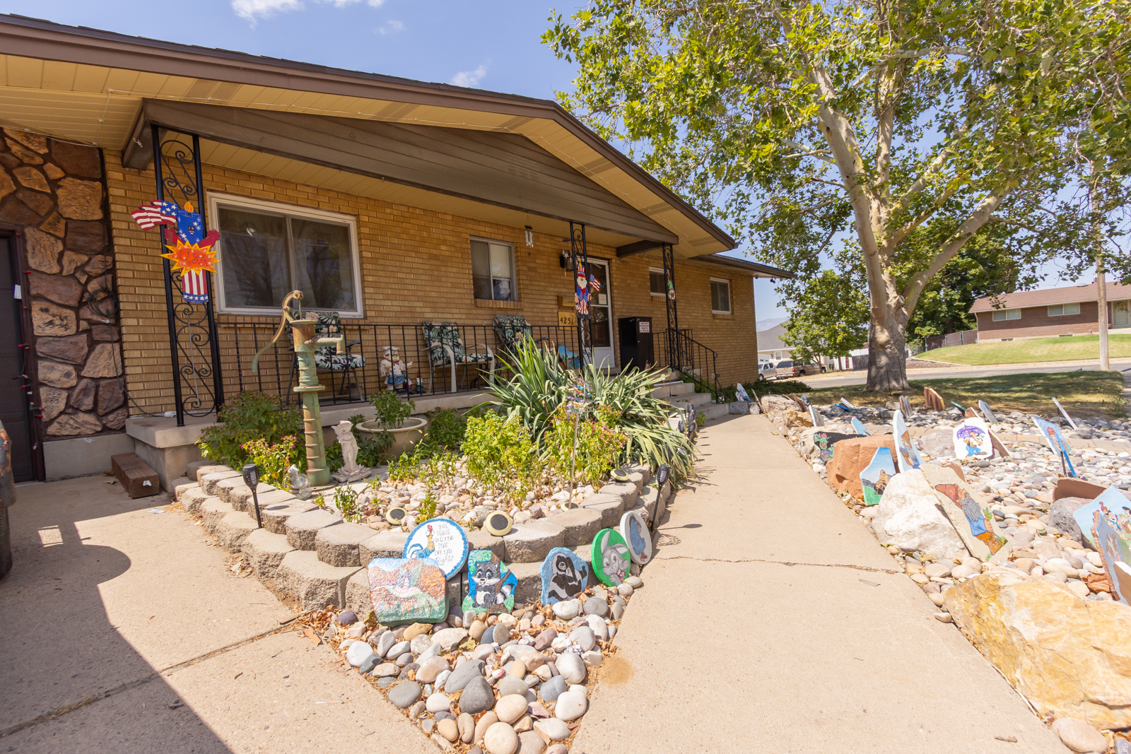 LEE-MESA - Residential