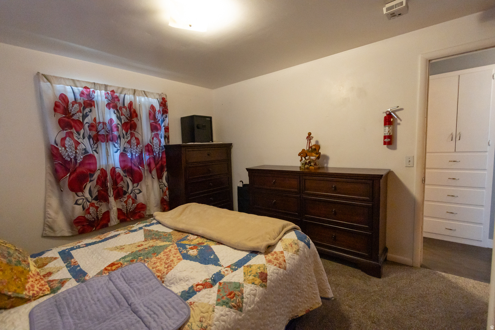 LEE-MESA - Residential