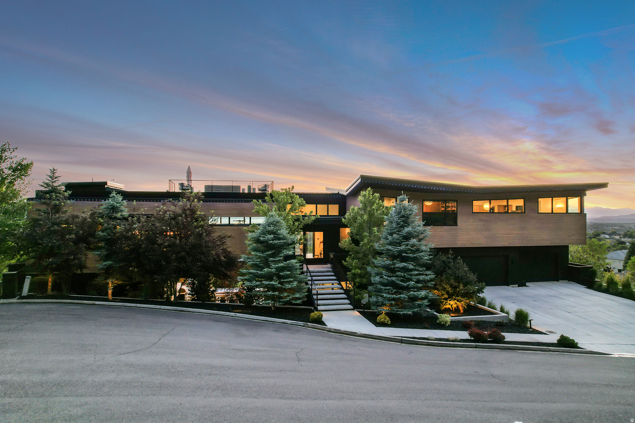 SHERWOOD HILLS - Residential