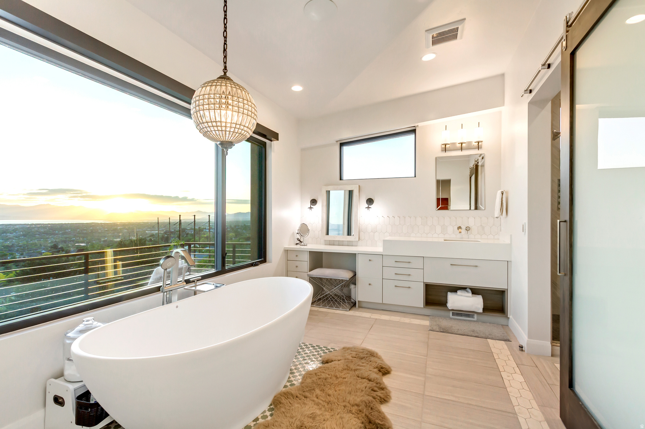 SHERWOOD HILLS - Residential