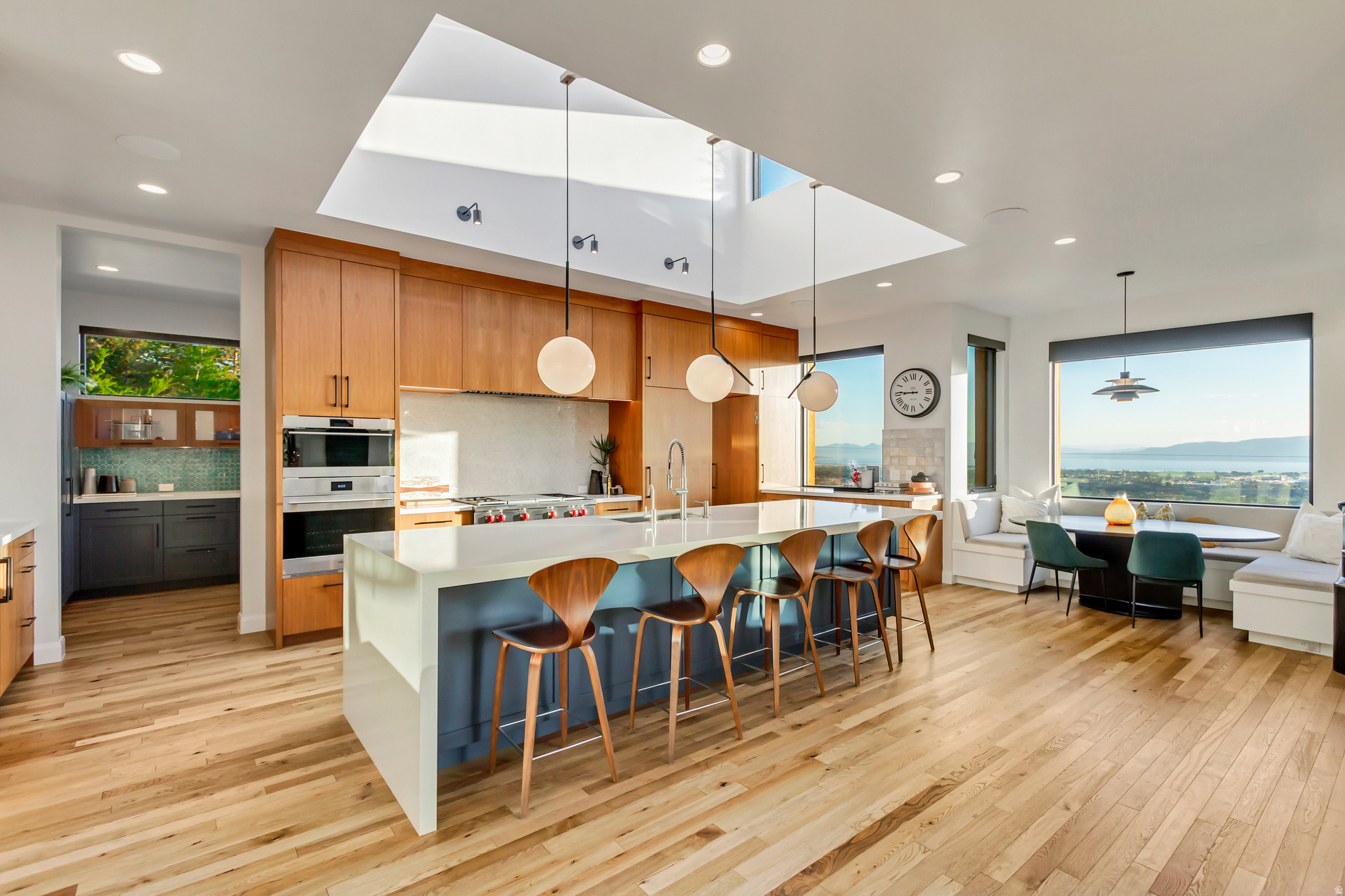 SHERWOOD HILLS - Residential