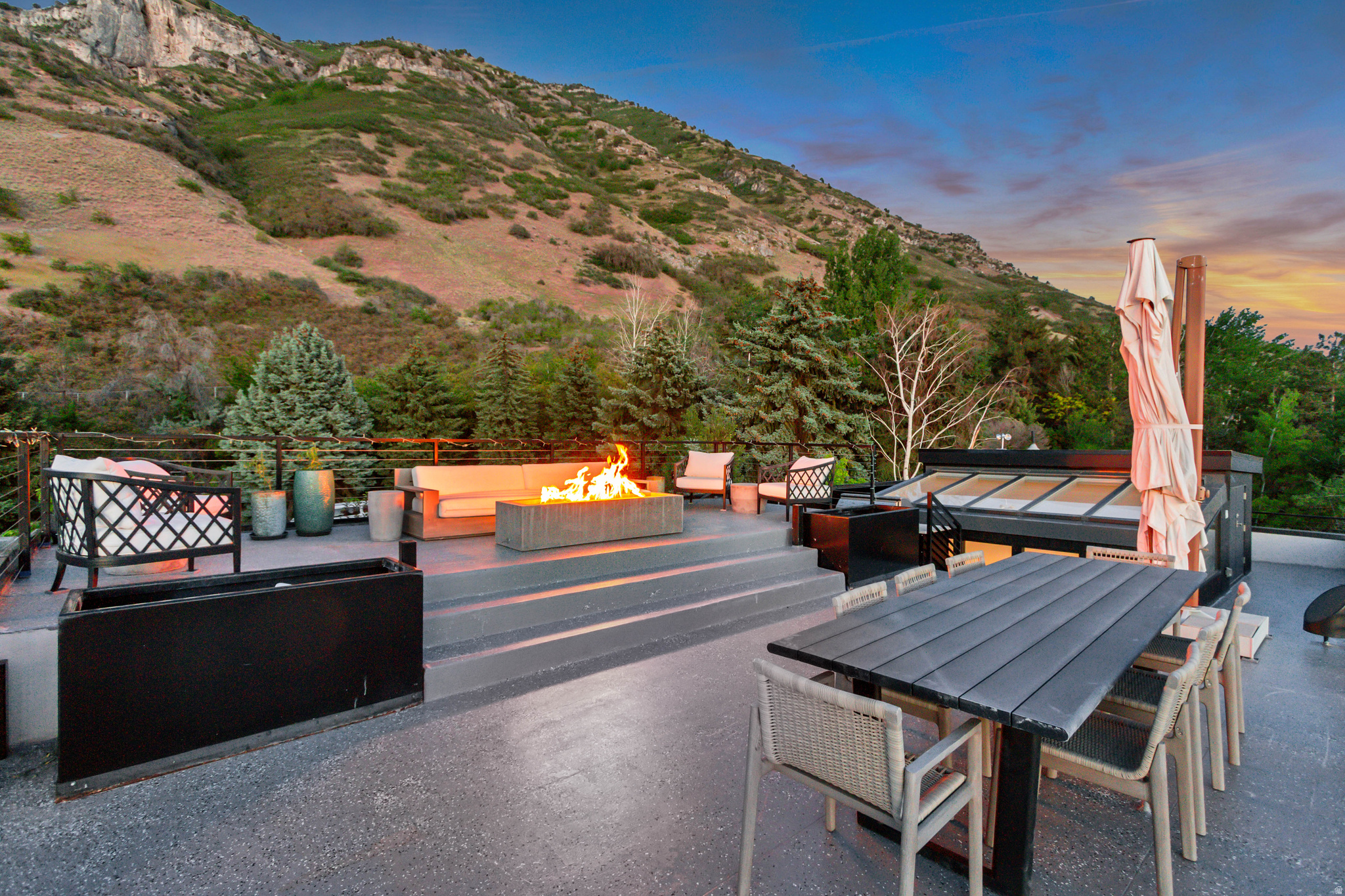 SHERWOOD HILLS - Residential