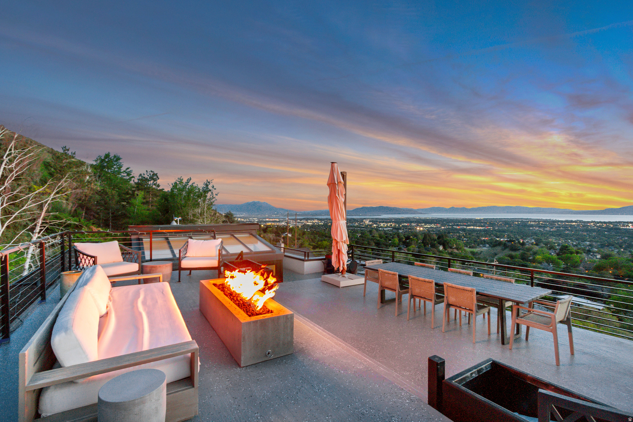 SHERWOOD HILLS - Residential