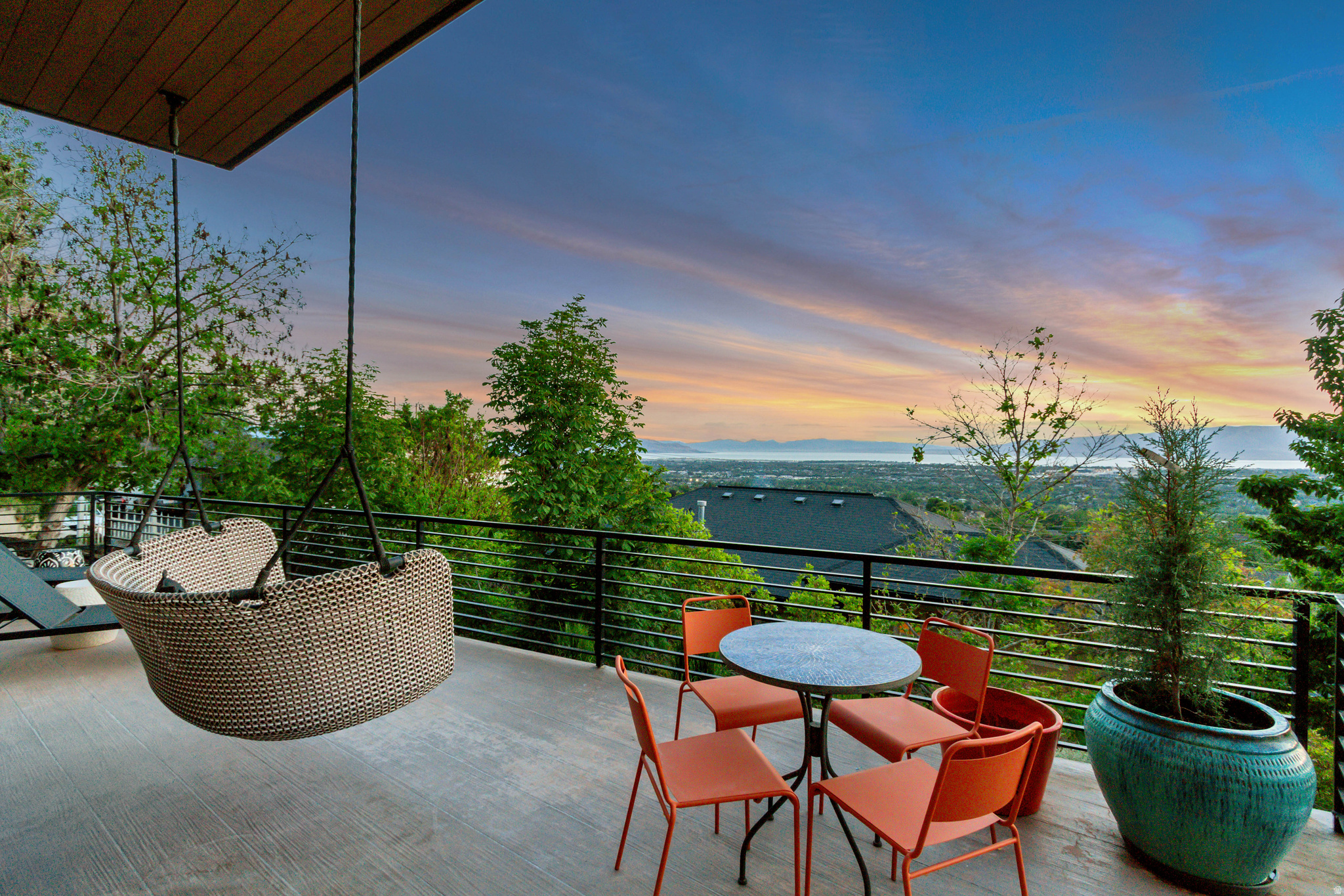 SHERWOOD HILLS - Residential