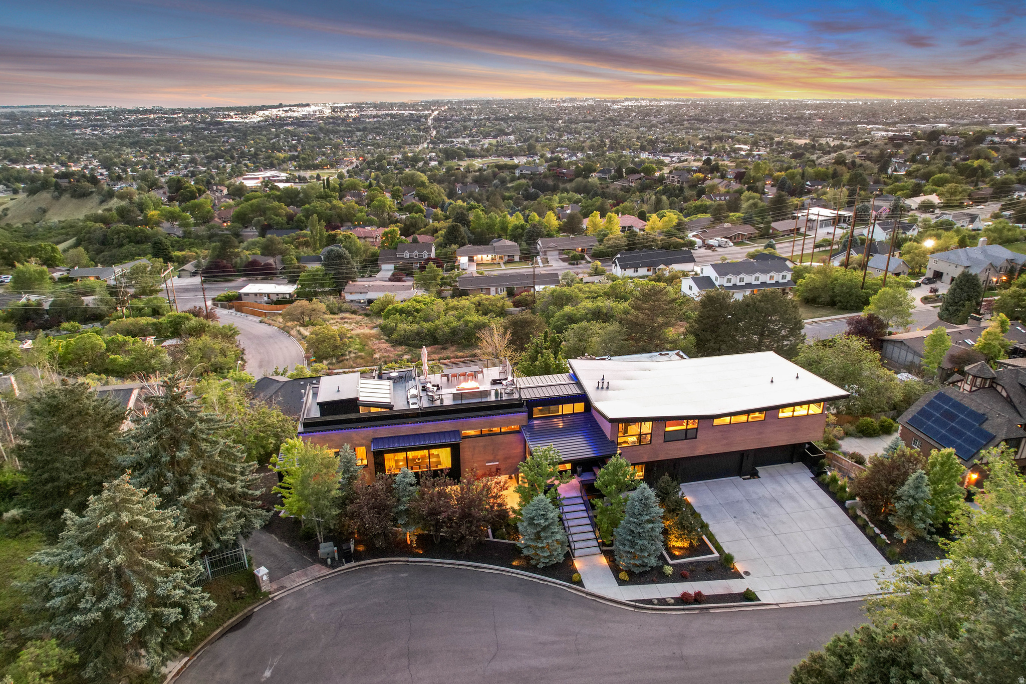 SHERWOOD HILLS - Residential