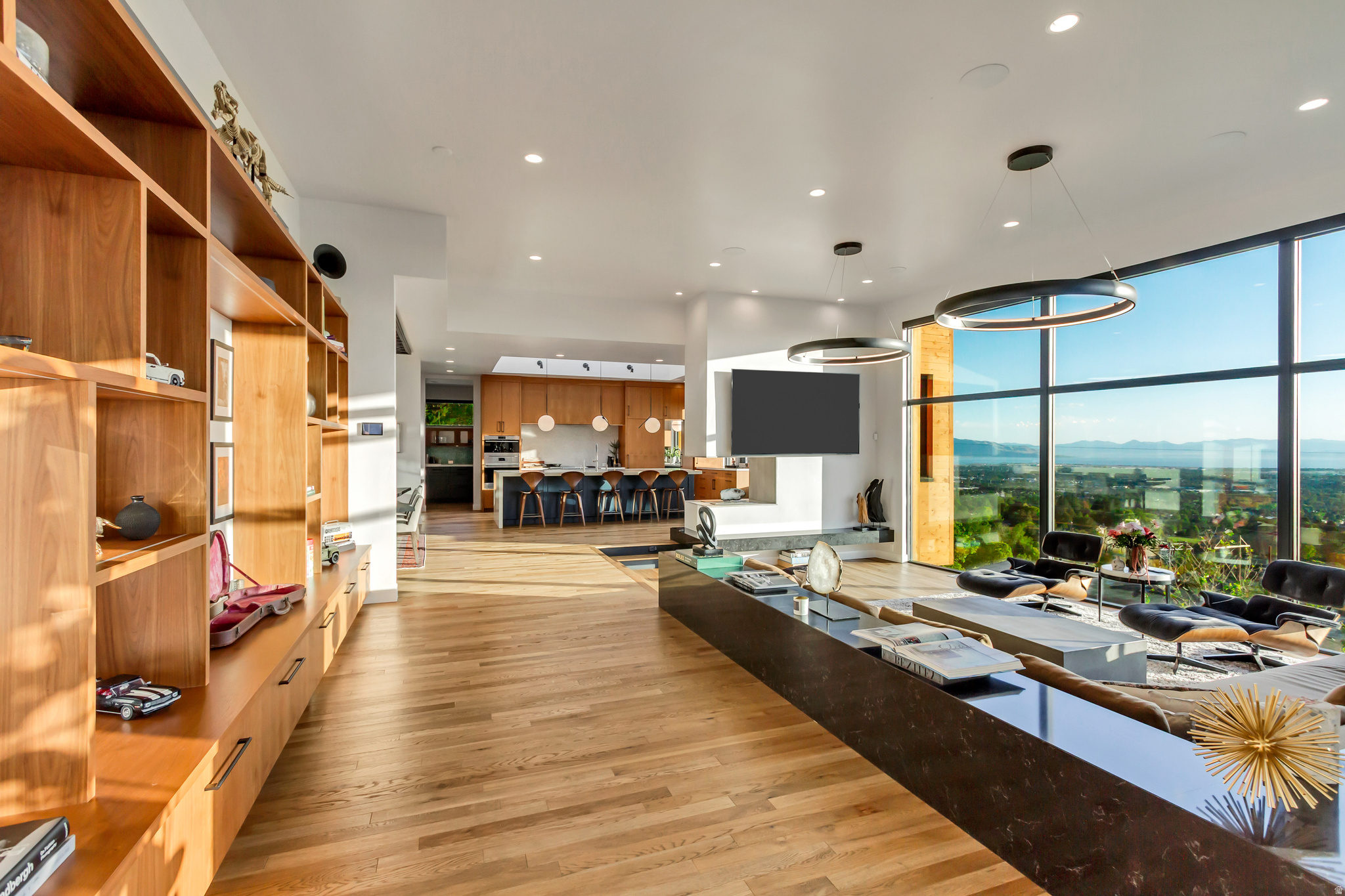 SHERWOOD HILLS - Residential