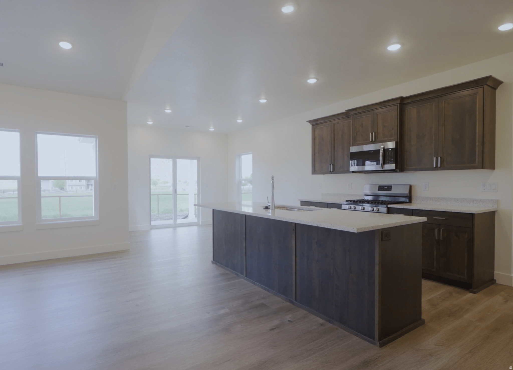 MT STERLING FARMS - Residential
