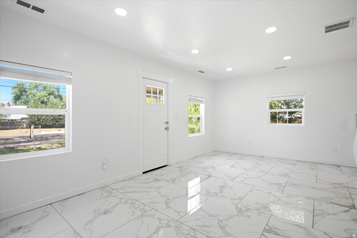 WEST OGDEN - Residential