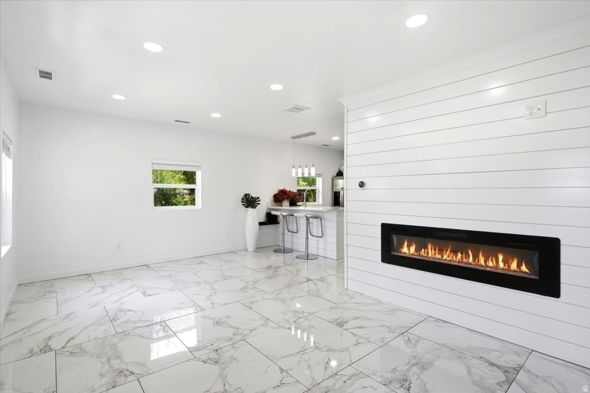 WEST OGDEN - Residential