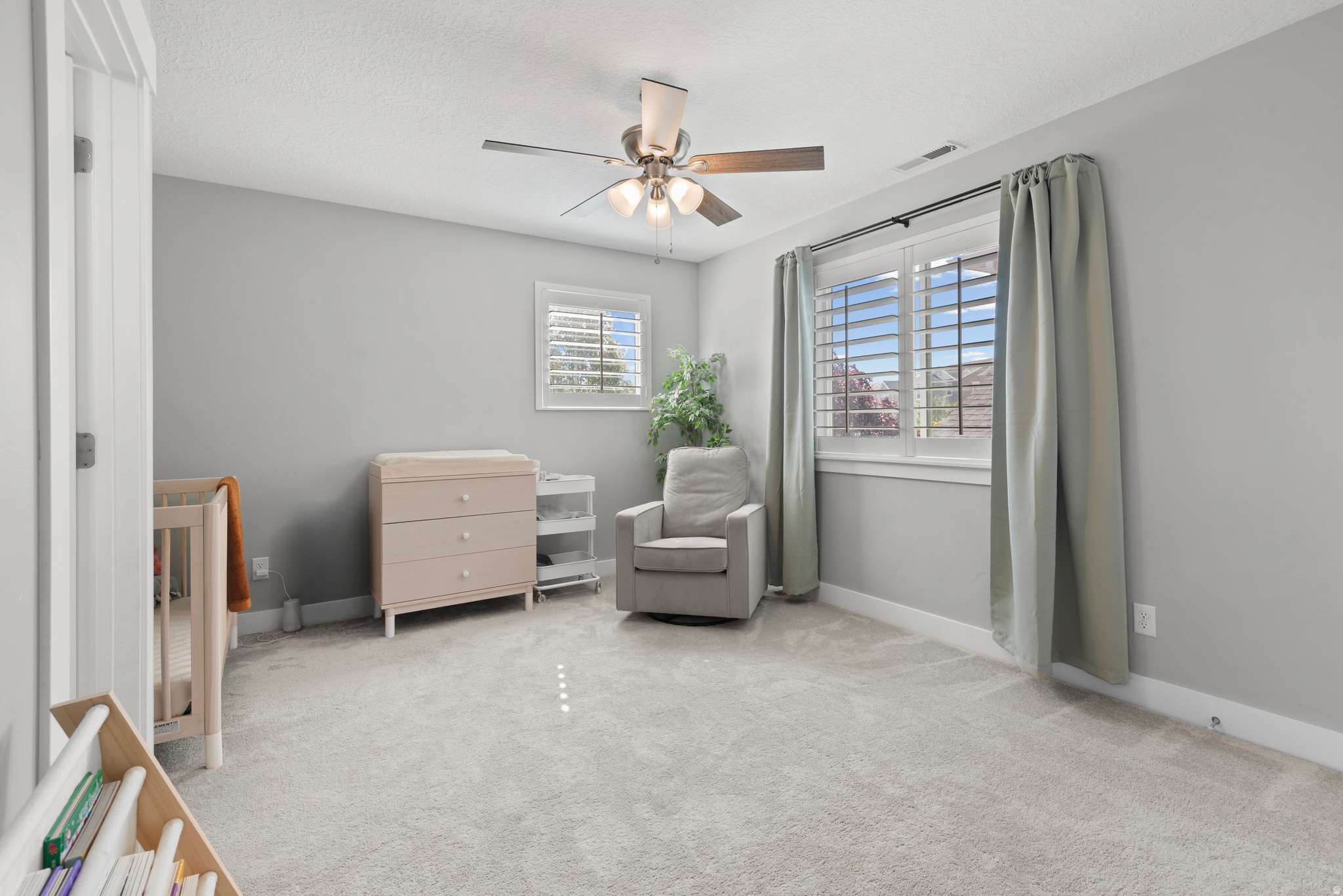 MOUNTAIN HEIGHTS AT ROSECREST - Residential