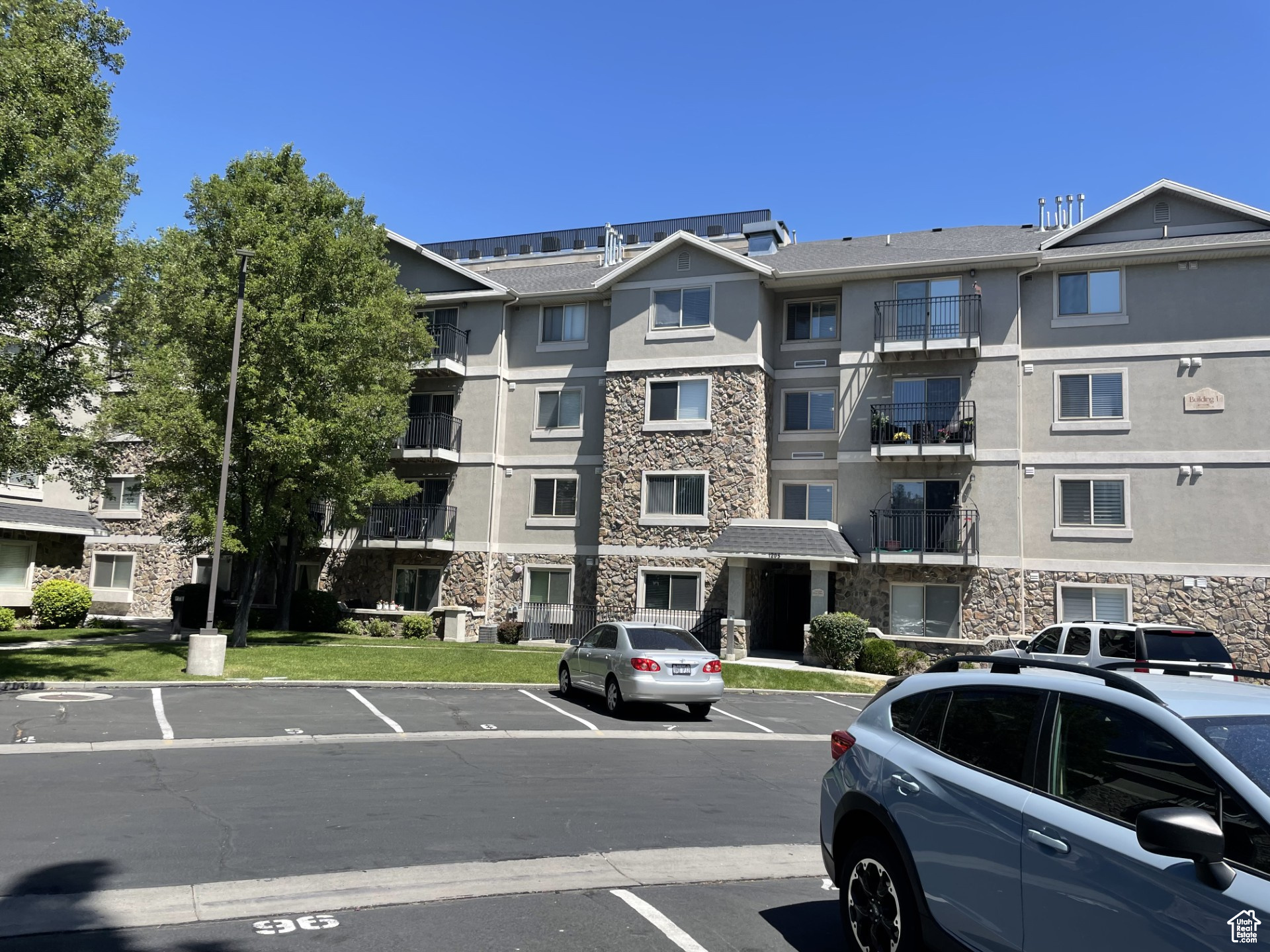 STONE HAVEN - Residential