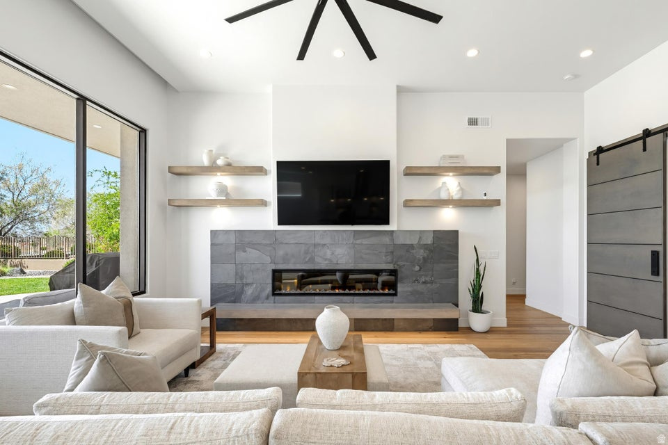 LEDGES OF ST GEORGE PH 1 AMD - Residential
