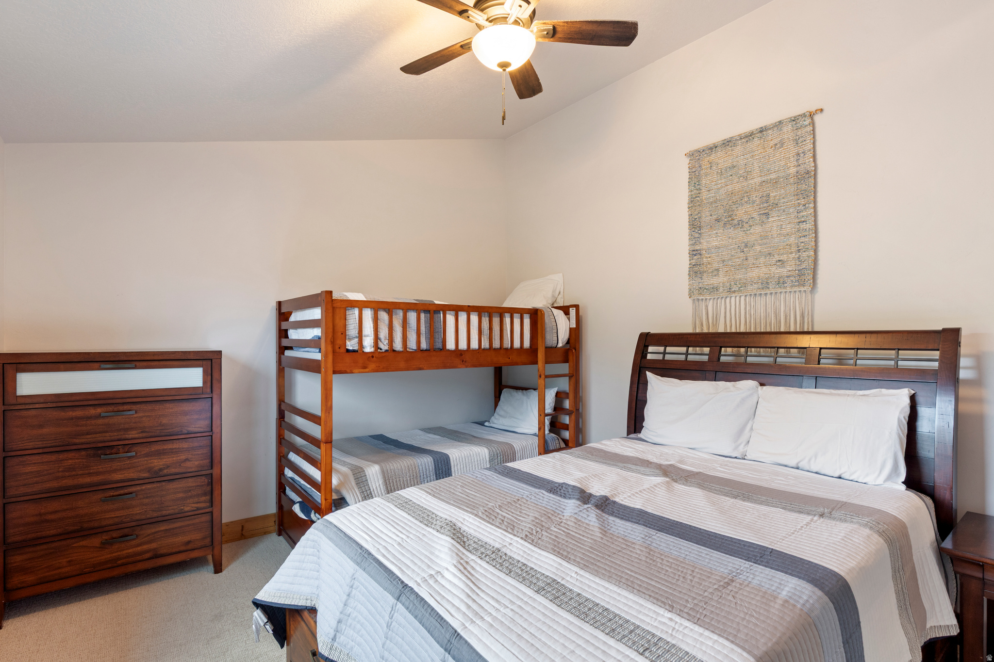 RESERVE PH 4 LOT 37 - Residential