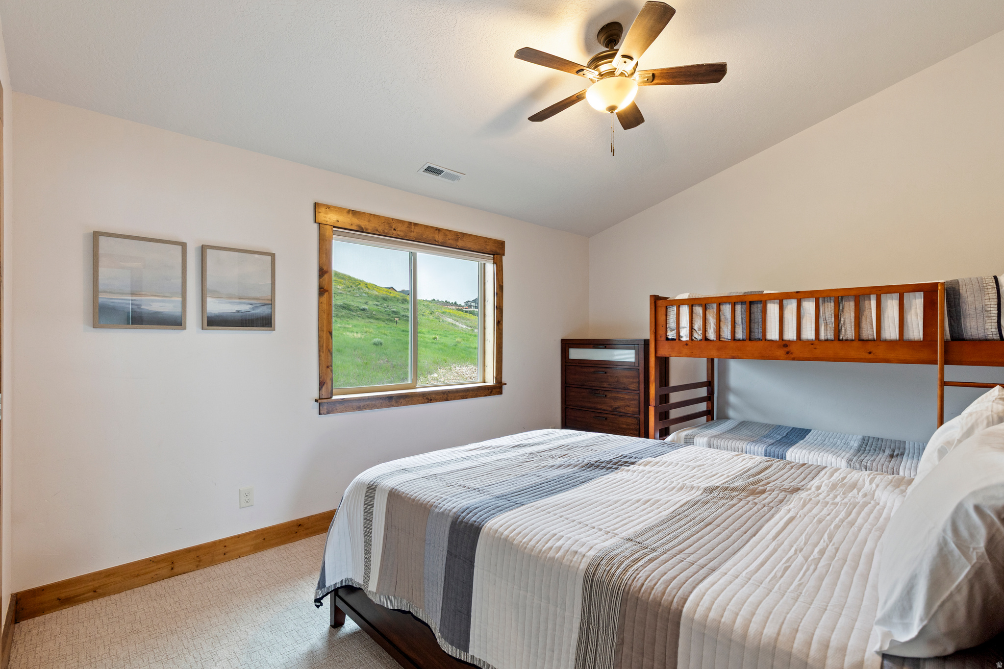 RESERVE PH 4 LOT 37 - Residential