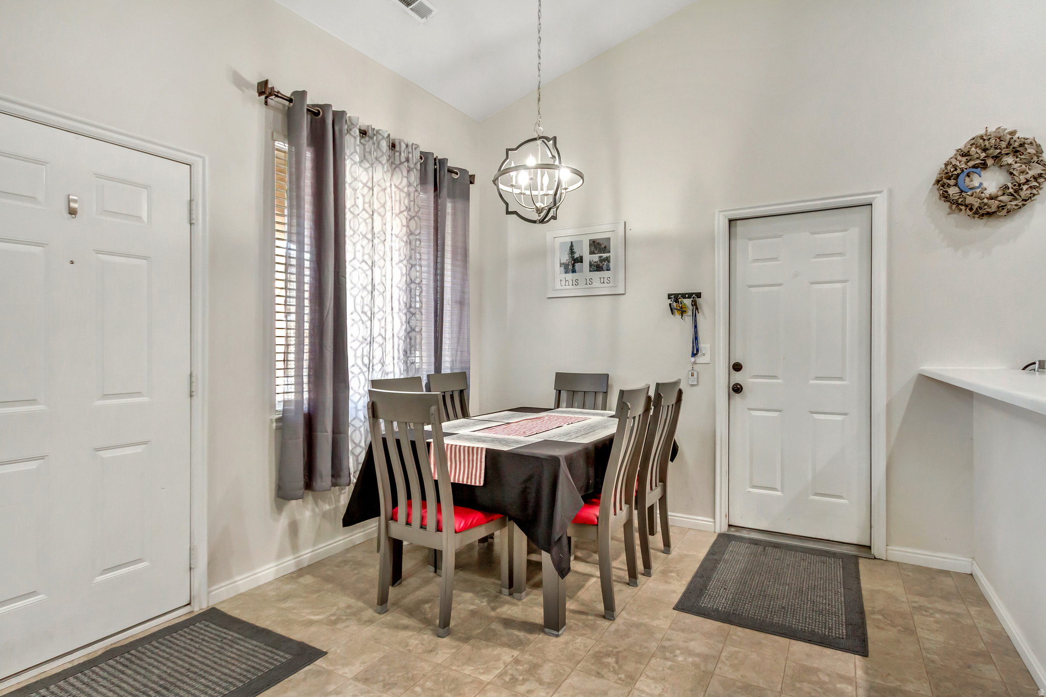 TOWNS AT HUNTER VILLAGE - Residential