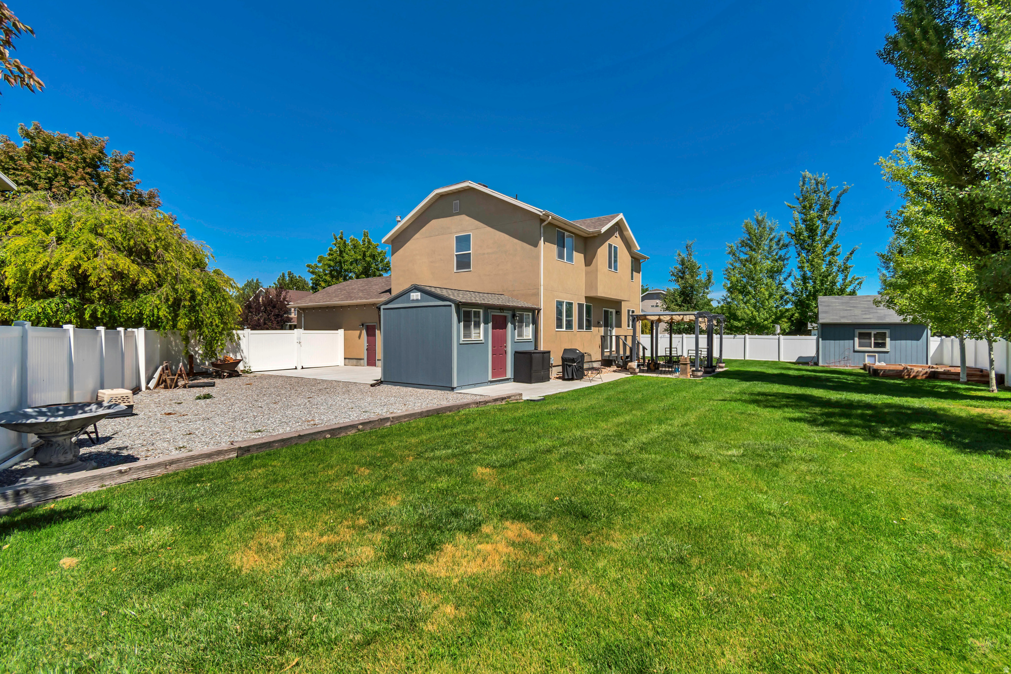 LAKESIDE SUBDIVISION - Residential