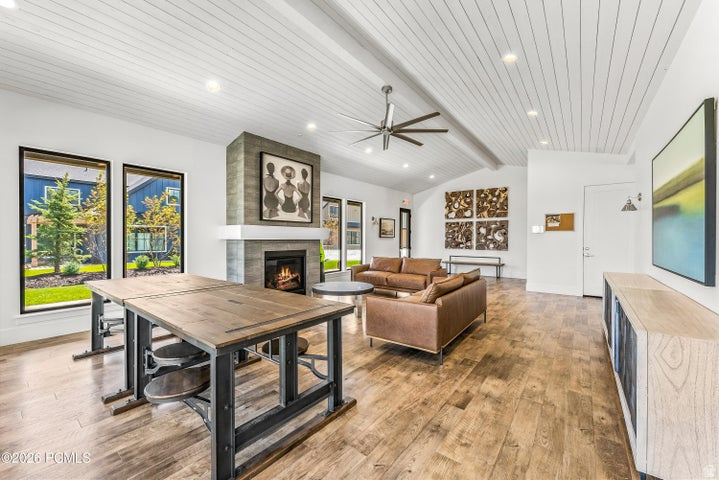 REMUND FARMS - Residential