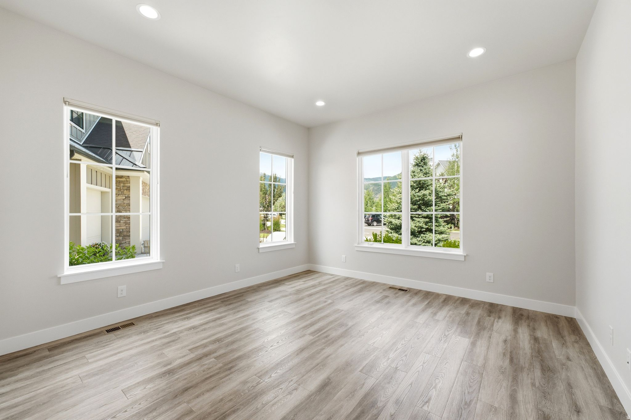 REMUND FARMS - Residential