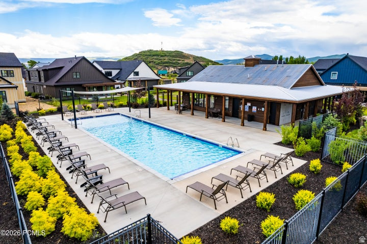 REMUND FARMS - Residential