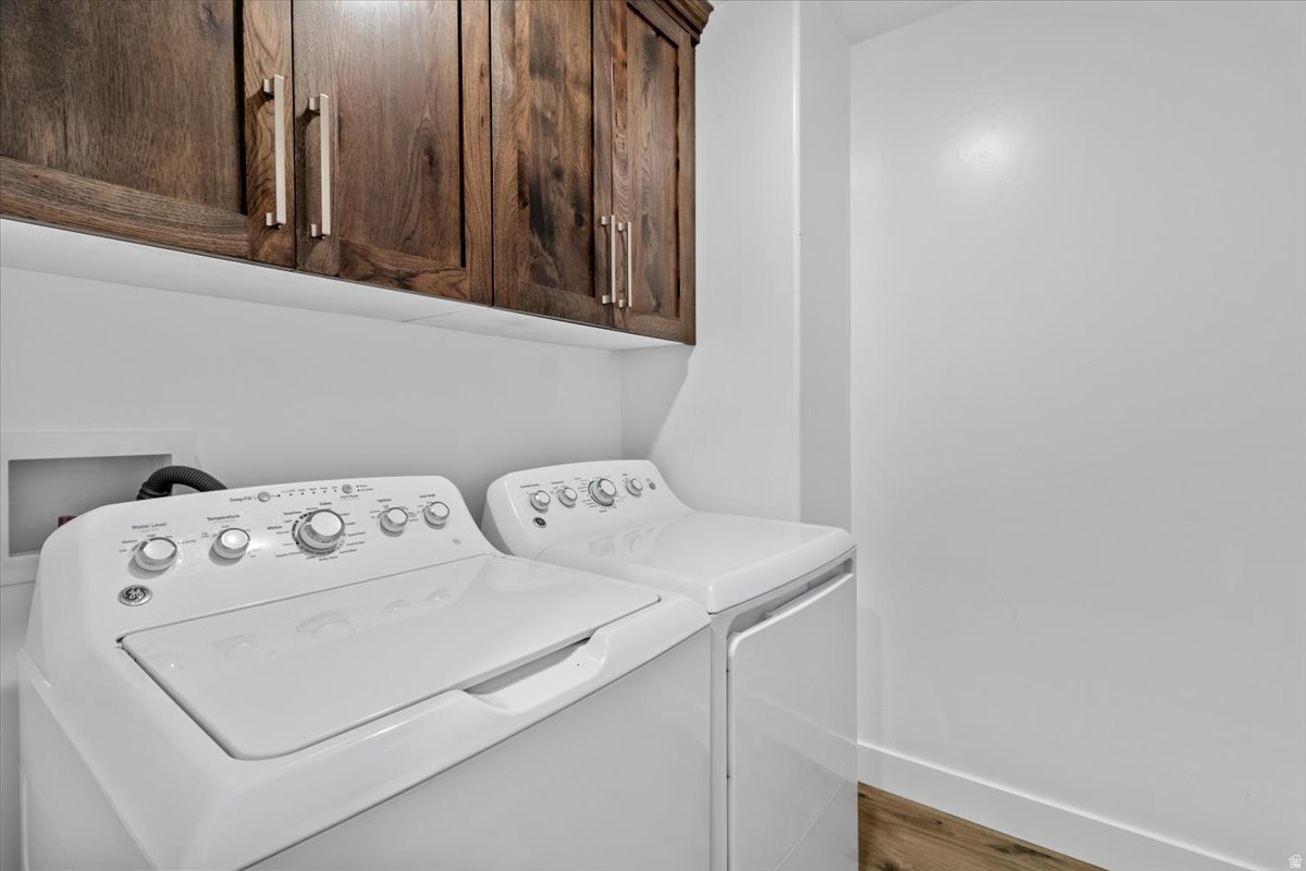 WHISPERING PINES - Residential